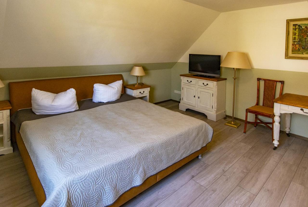 Aparthotel Himmelreich Ruegen à Zirkow Extérieur photo