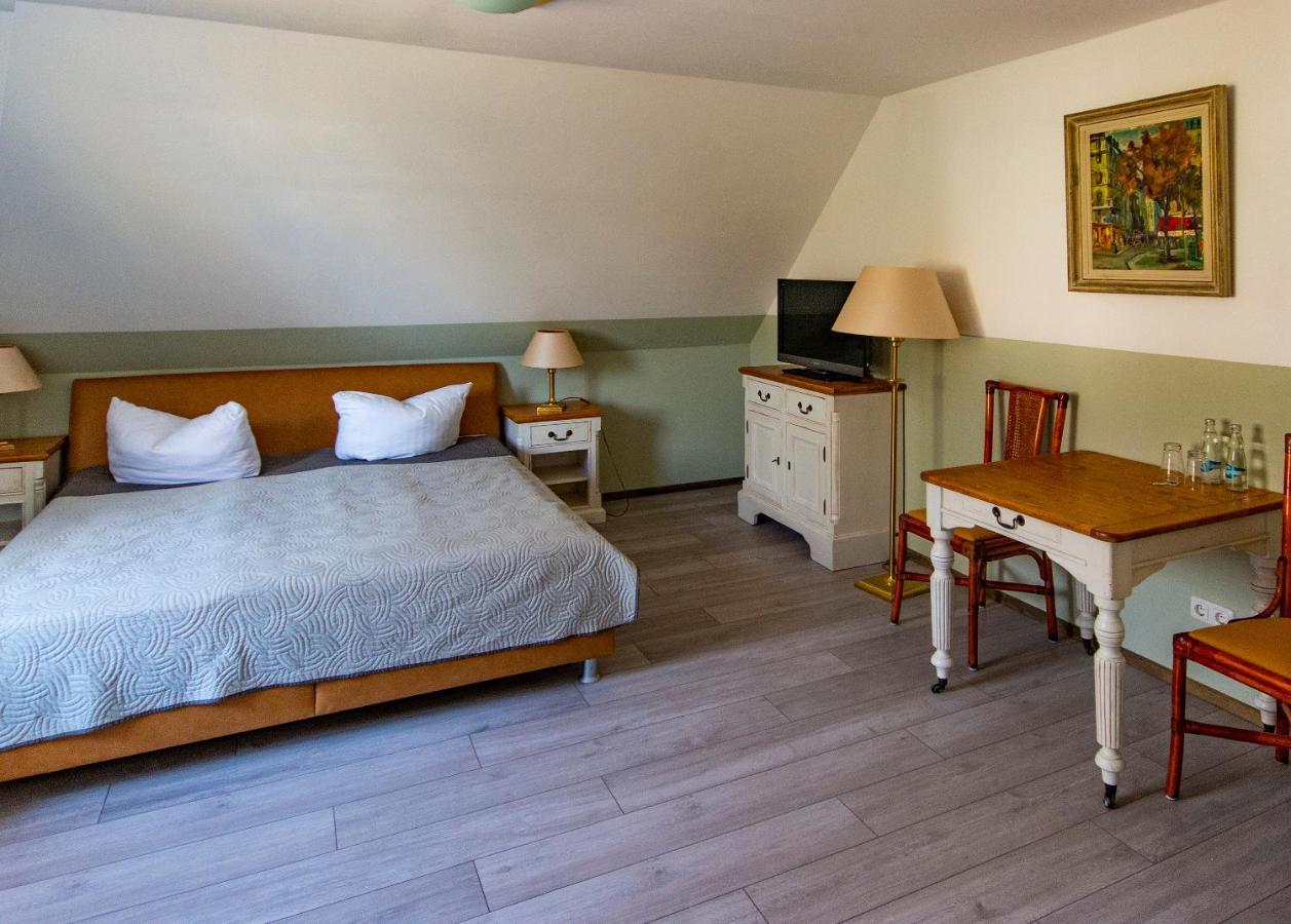 Aparthotel Himmelreich Ruegen à Zirkow Extérieur photo