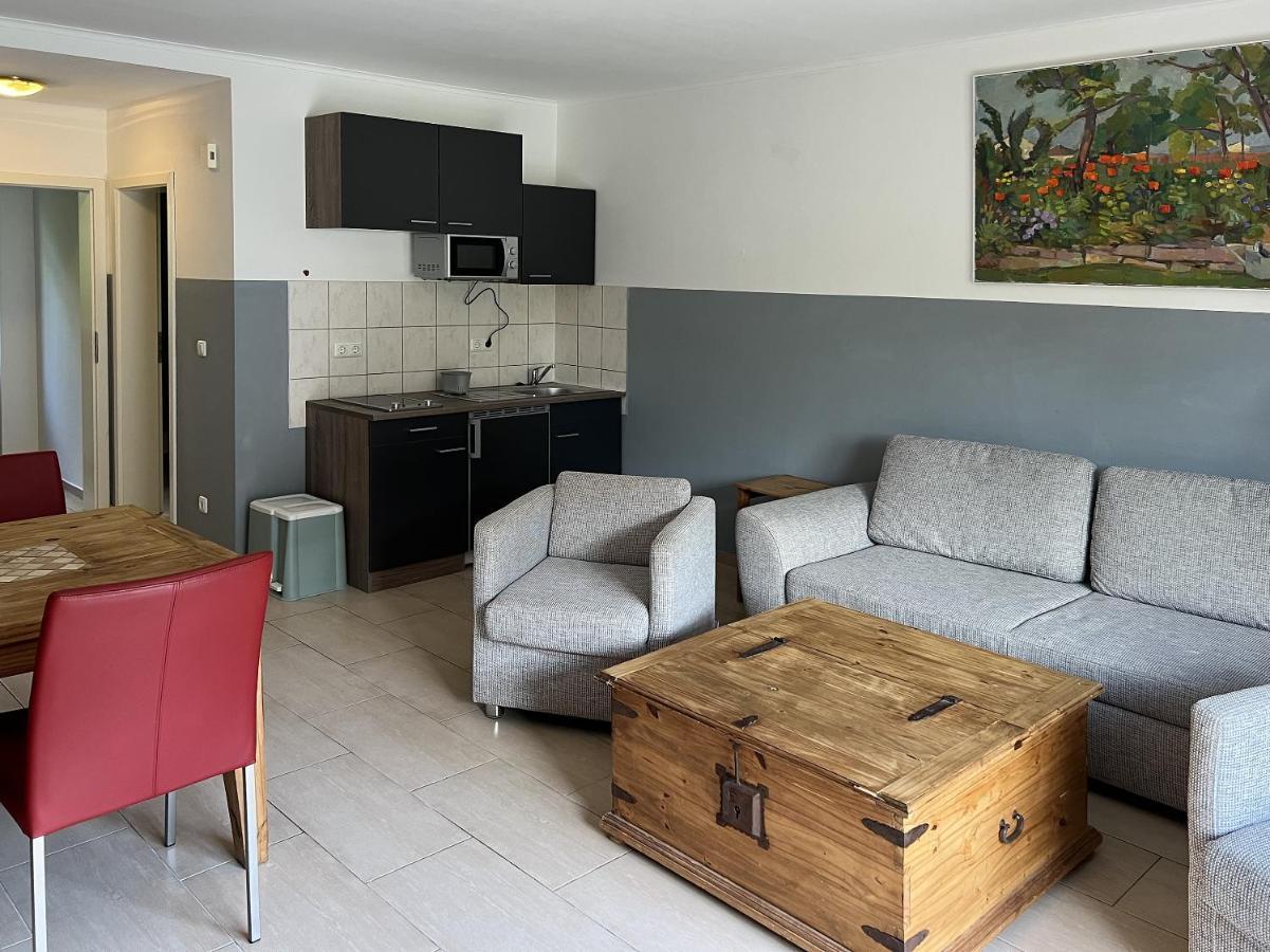 Aparthotel Himmelreich Ruegen à Zirkow Extérieur photo