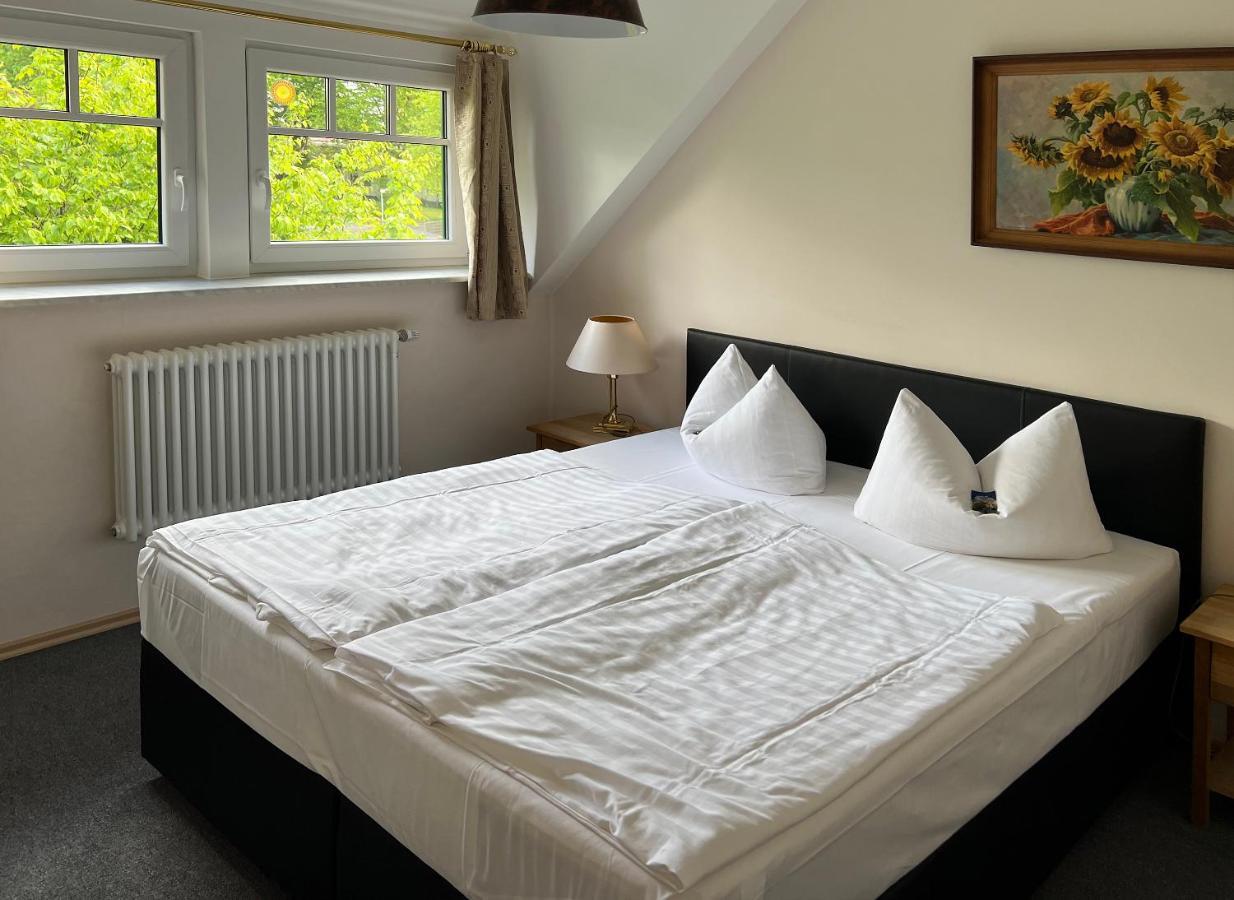 Aparthotel Himmelreich Ruegen à Zirkow Extérieur photo