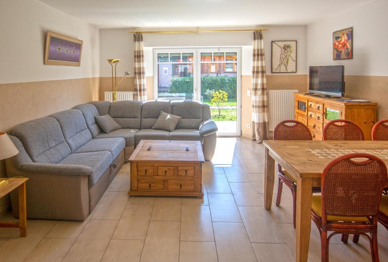 Aparthotel Himmelreich Ruegen à Zirkow Extérieur photo